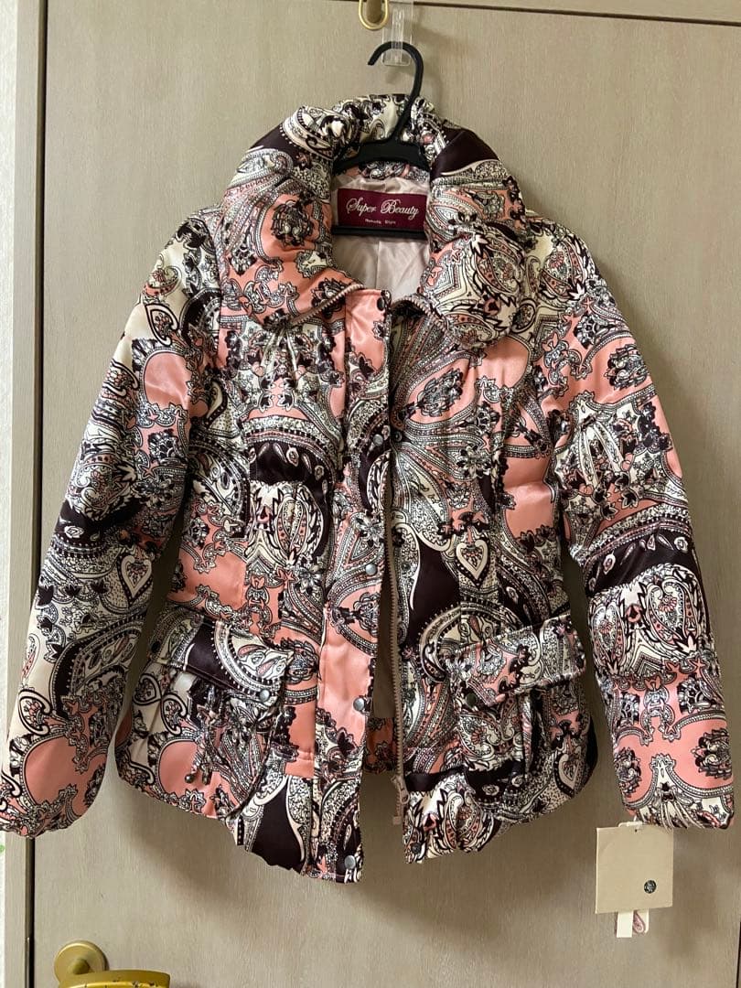 スーパービューティー　 ダウンジャケット　タグ付き スーパービューティー ダウンジャケット 38 ブラック ビジュー レース