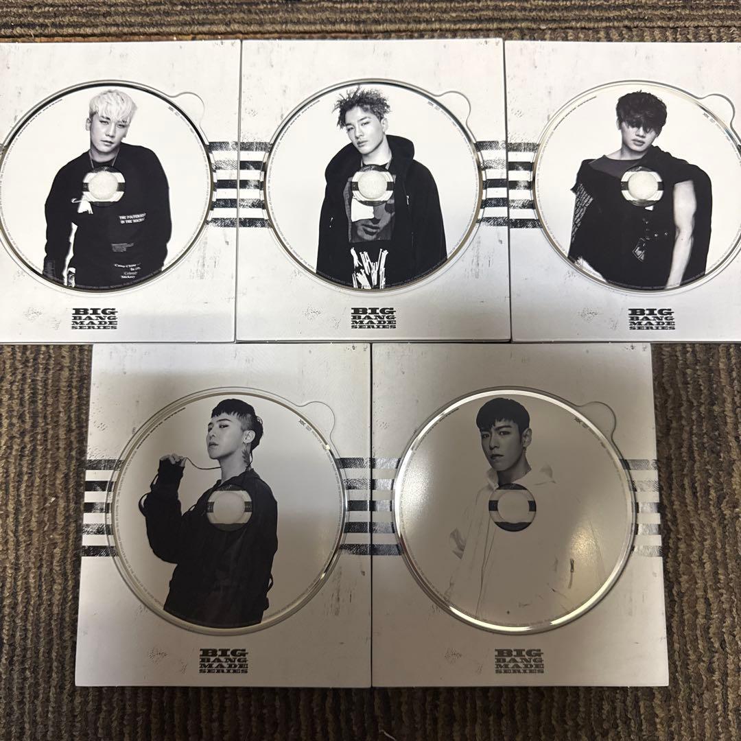 BIGBANG CD&プレイボタン