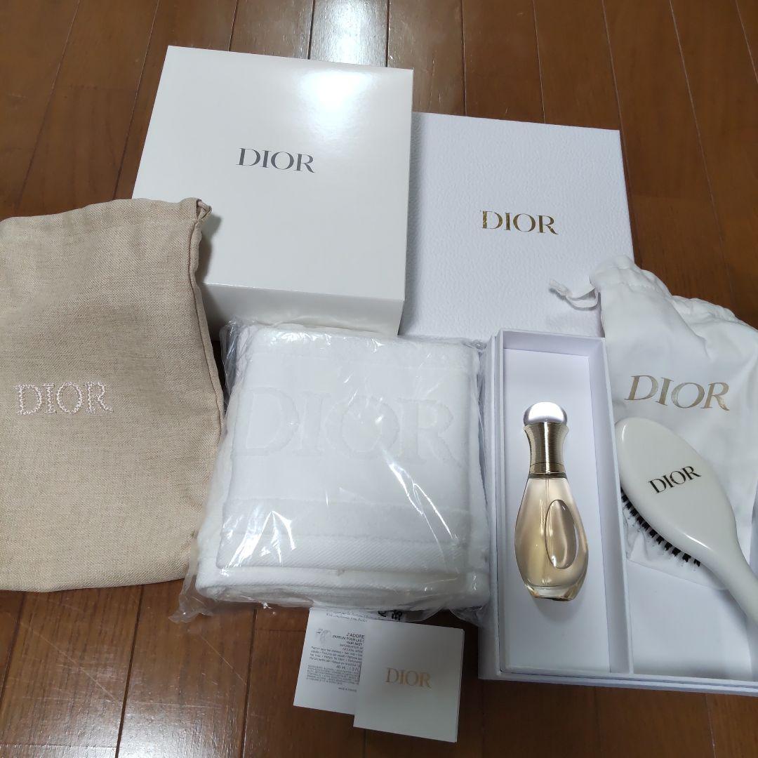 ディオールDIOR新品ジャドールヘアミスト、ブラシ、タオルなどノベルティセット
