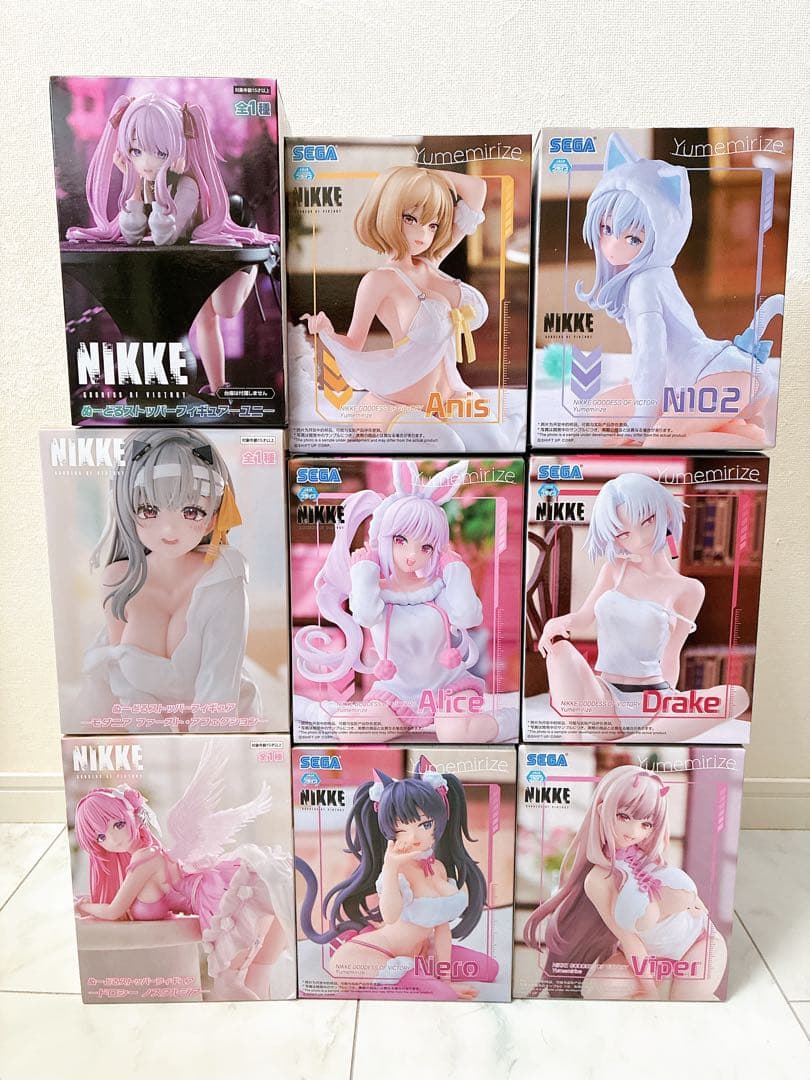 勝利の女神　nikke フィギュア　セット