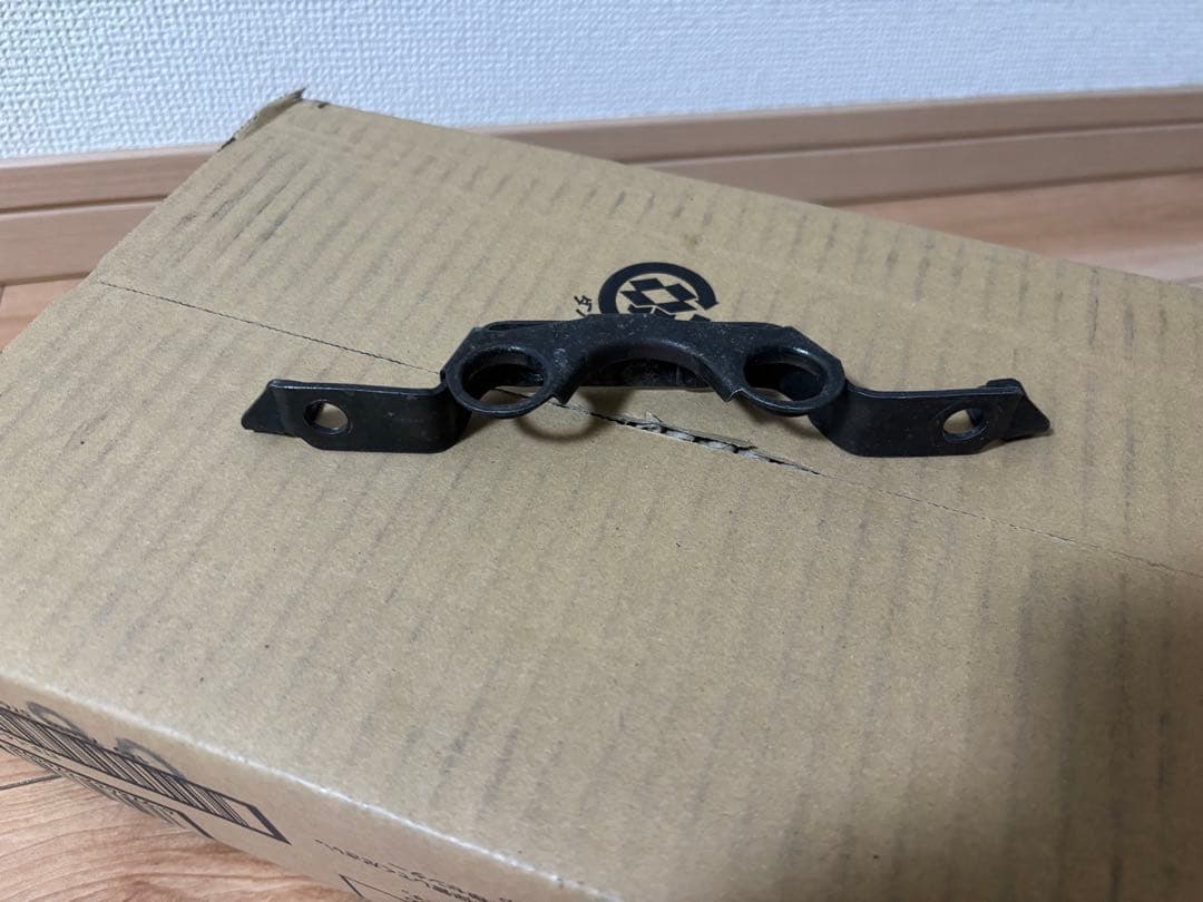 CBX550Fステムエンブレムステー純正　CBX400F