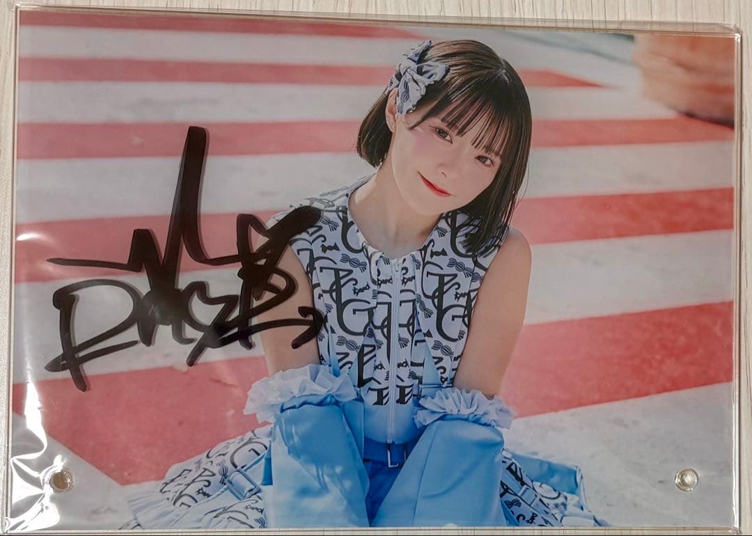 美品 直筆サイン】ラッフルくじ A賞 アクリルフォトパネル 福山梨乃