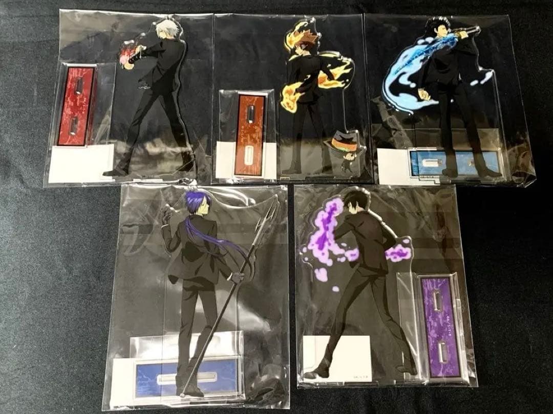 家庭教師ヒットマンREBORN！ 戦う背中 BIGアクリルスタンド ボンゴレ