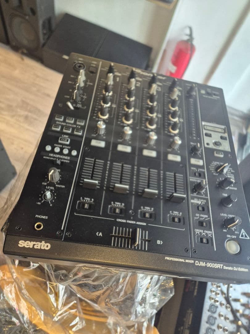 DJ機材 DJM 900 SERATO PIONEER DJM-900 SERATO EDITION | DJ Mag