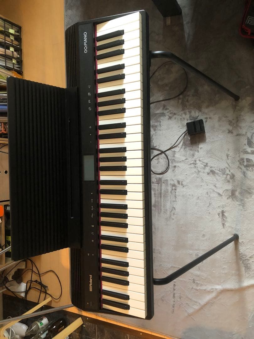 Roland GO:Piano 61鍵 ブラック Amazon.com: Roland GO:PIANO 61-Key Portable Digital Piano Keyboard