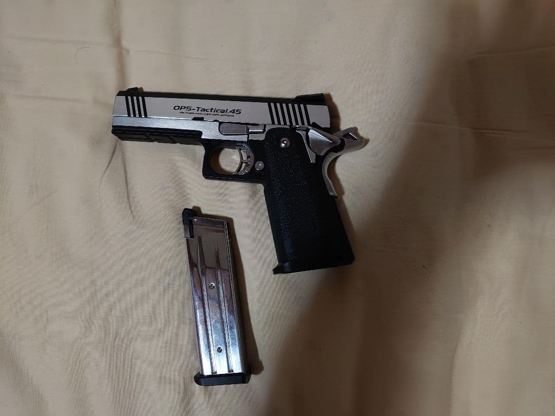 HI-CAPA 5.1 デュアルステンレス 本体と付属品 ハイキャパカスタム デュアル・ステンレス - ガスブローバック | 東京