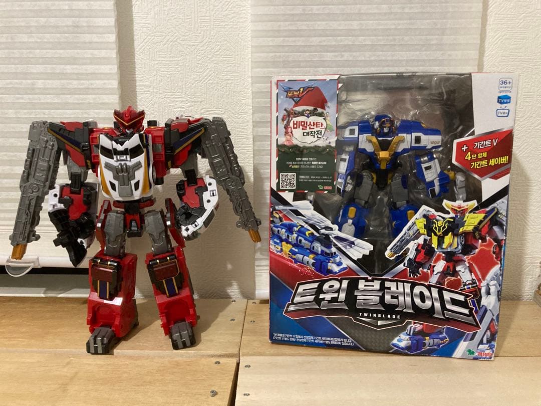 トボットV ギガントセイバー セット 61sA5JrHdQL._AC_UF350,