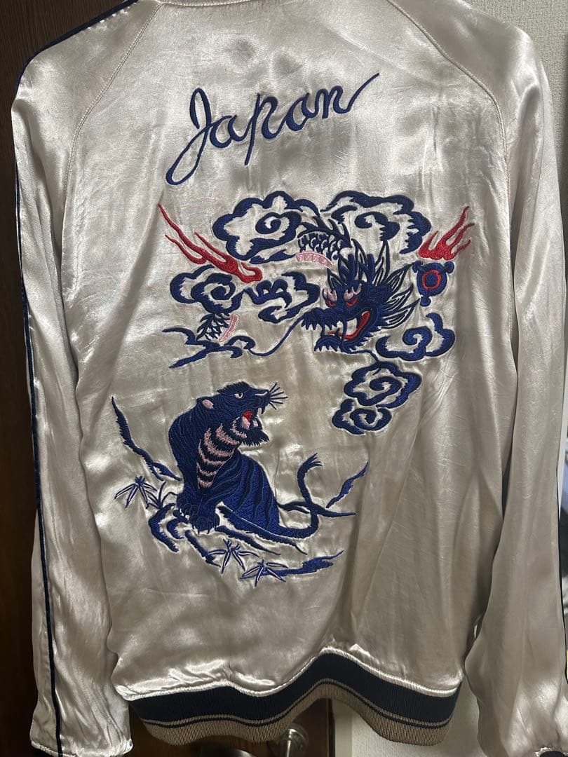 AVIREX USMC スカジャン 6th DIVISION