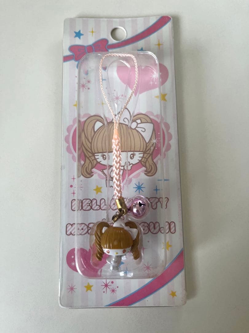 【新品】　辻希美　キティちゃん　根付け　ストラップ