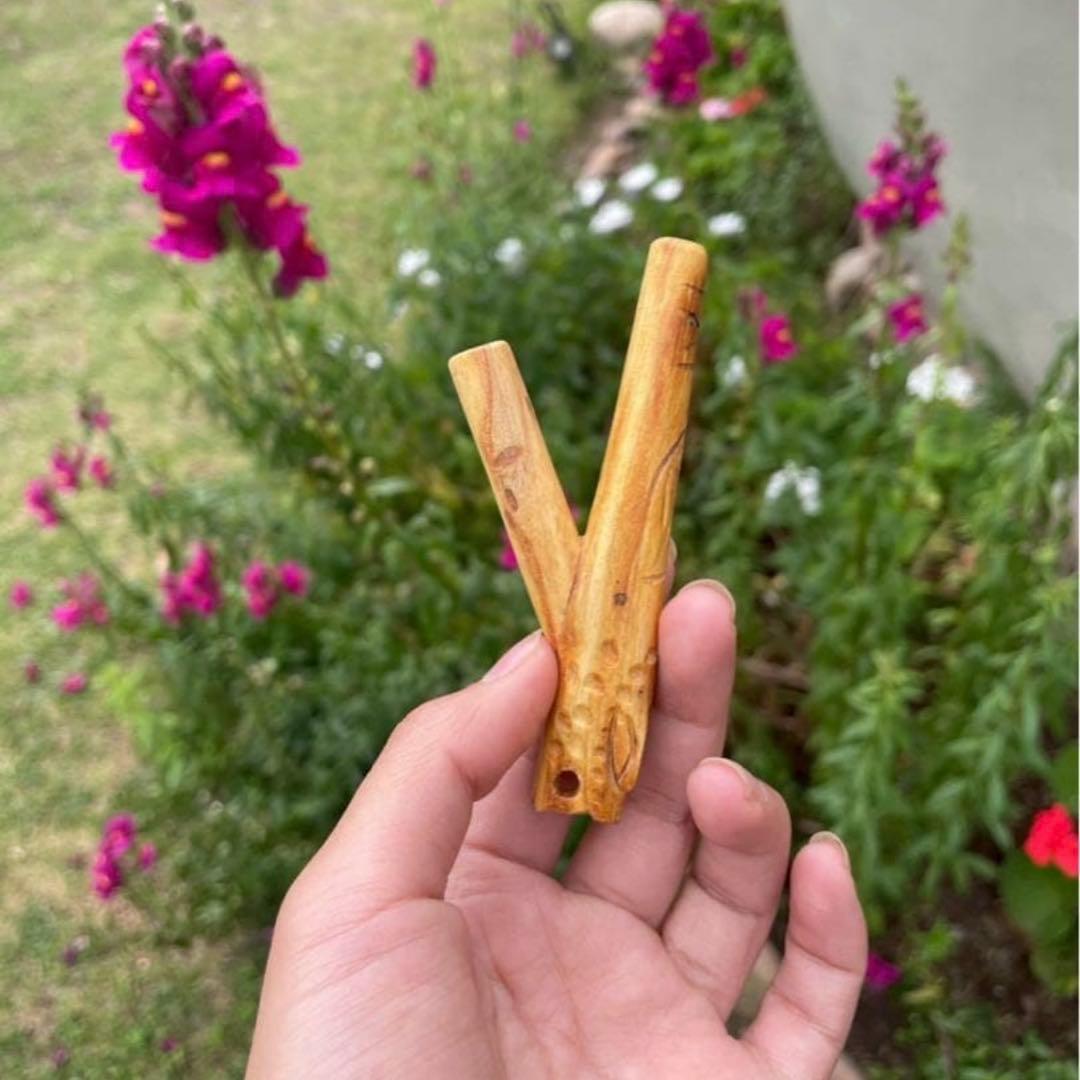 パロサント香る【ペルー産】聖なる手彫りクリペ