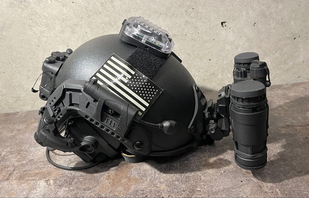 ＦＭＡ製 マリタイムヘルメット・ナイトビジョン　コムタック　レプリカ　pvs31