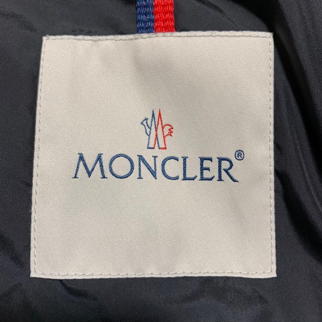 美品☆ MONCLER VAULOGETTE 黒 ダウン フレア裾4D225 - メルカリ