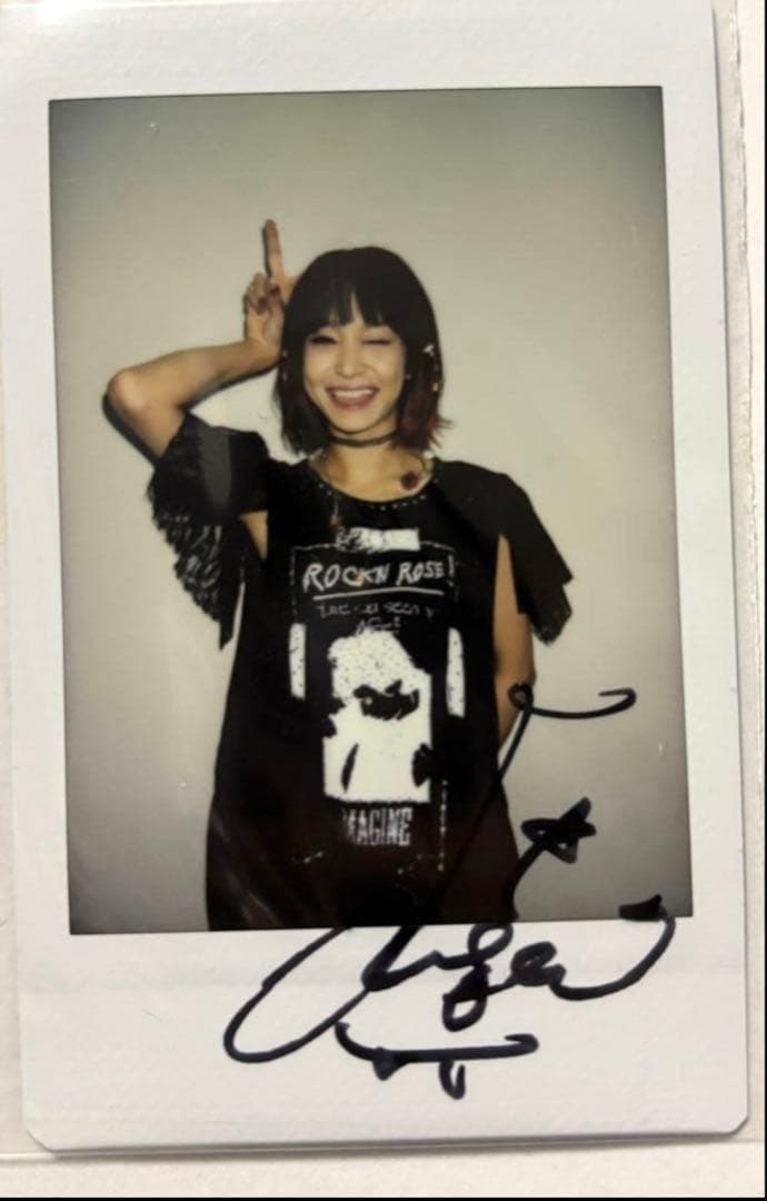 o*u様 【激レア/未開封】LiSAチェキ　直筆サイン入り