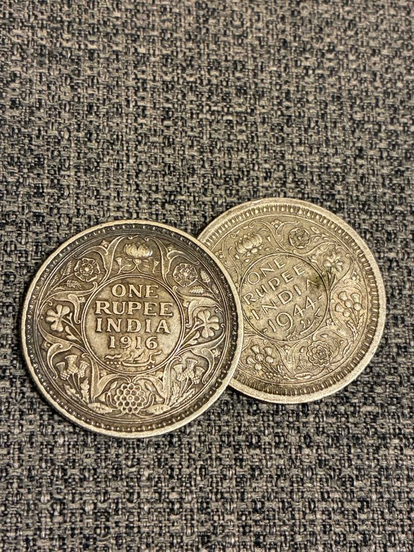 1916年&1944年イギリス領インド　1ルピー銀貨