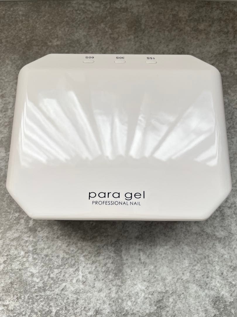 パラジェル　LEDライト　新品未使用　paragel ネイルライト　パラライト
