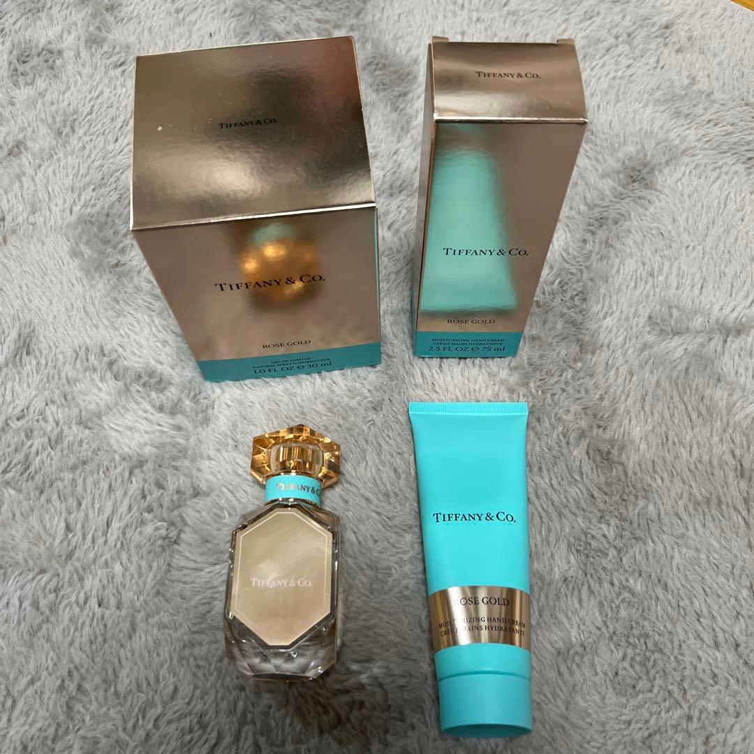 E.Yティファニー ローズゴールド 香水　ハンドクリーム