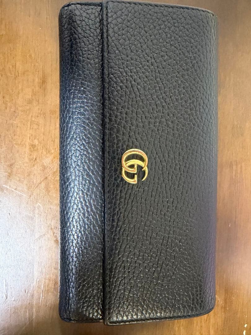グッチ GGマーモント ブラック テクスチャードレザー コンチネンタルウォレット