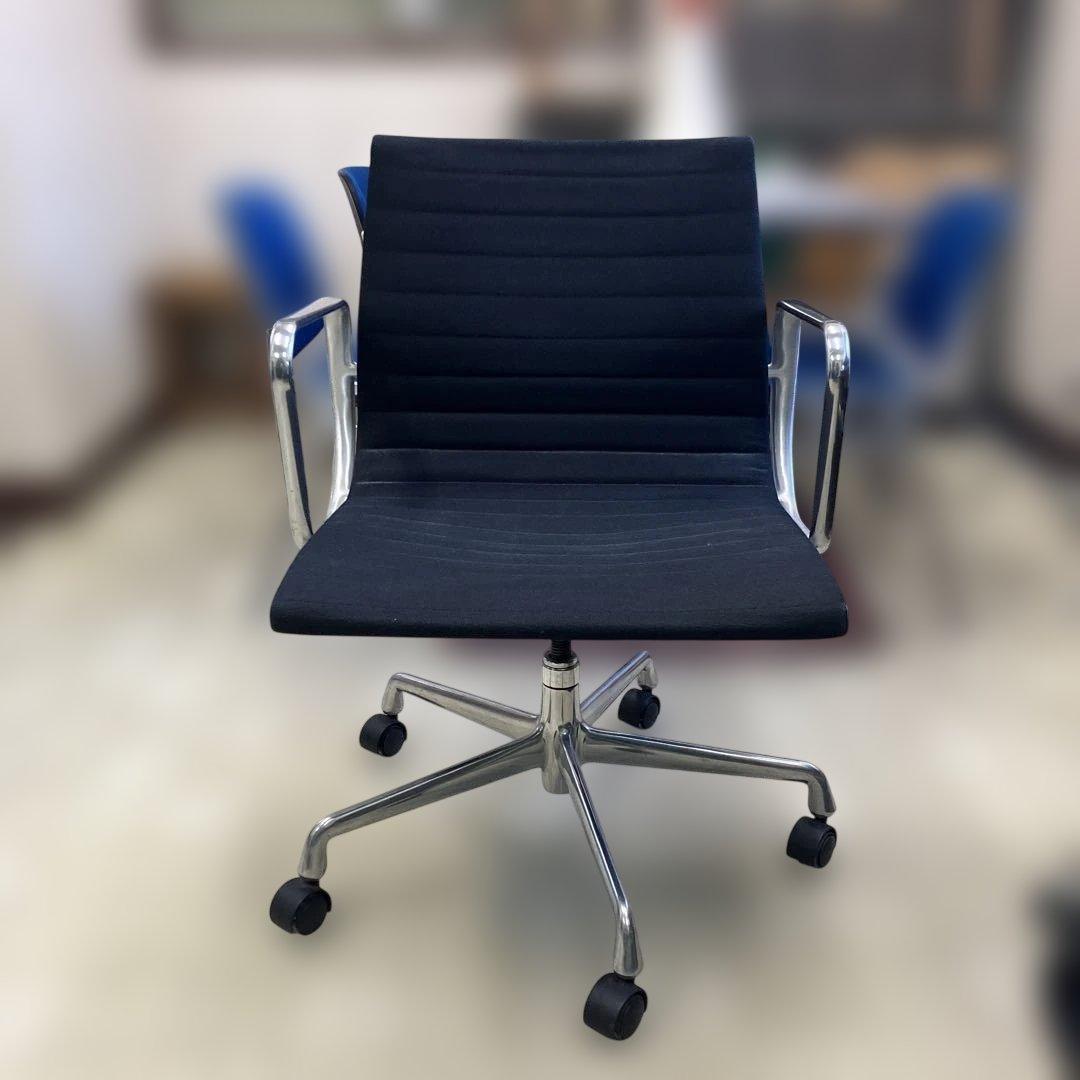 ハーマンミラー　Herman Miller アルミナムチェア