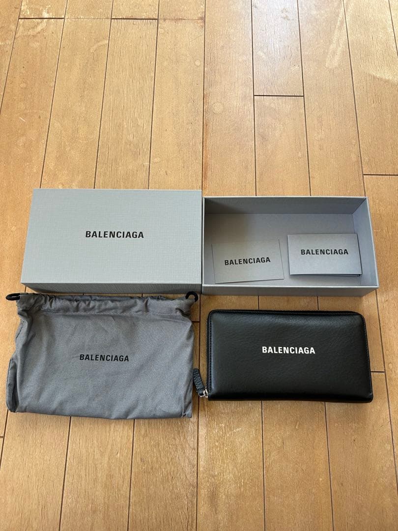 BALENCIAGA ブラック 長財布 収納袋付き バレンシアガ BALENCIAGA 長財布 メンズ レディース ラウンド