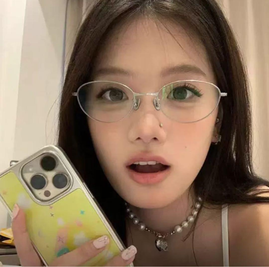 LOEWE シルバー オーバル メガネ ケース付き