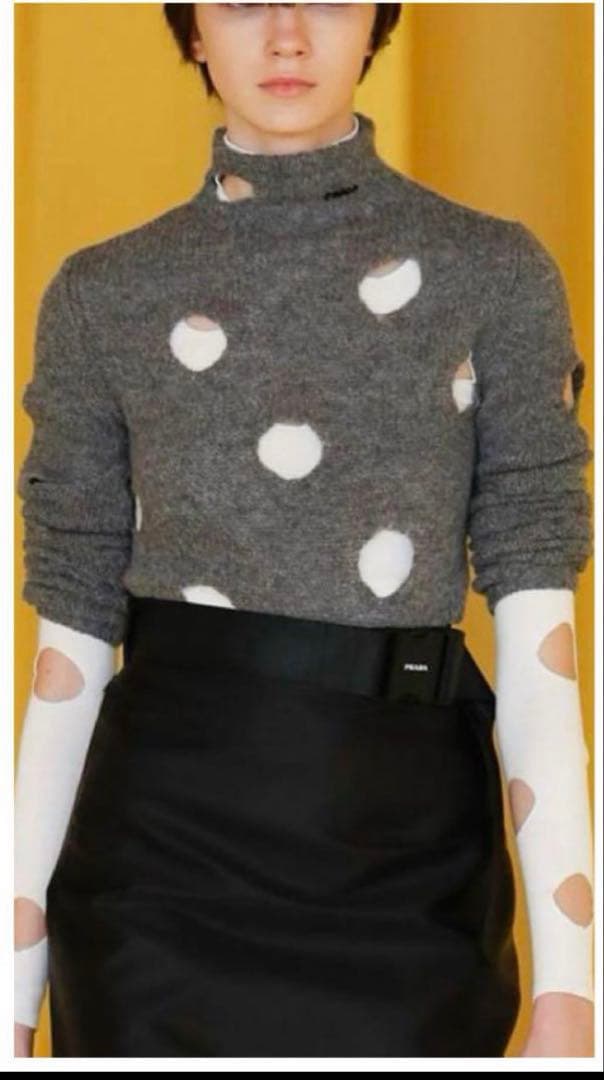 PRADA カシミヤ ニット