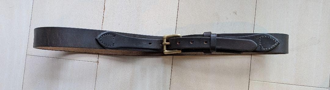 茶レザー ベルト 金色バックル