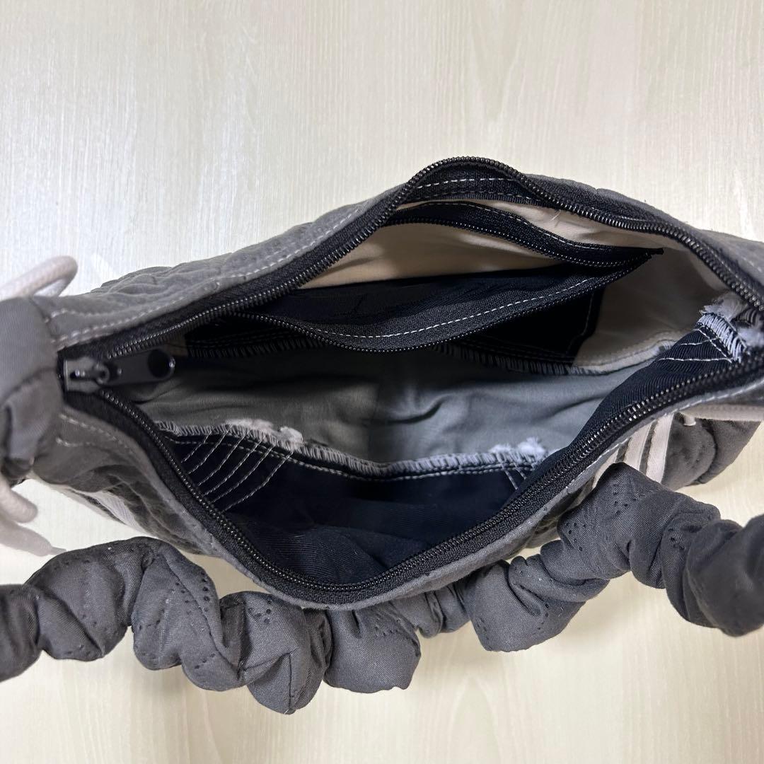 adidas リメイク バッグ - メルカリ