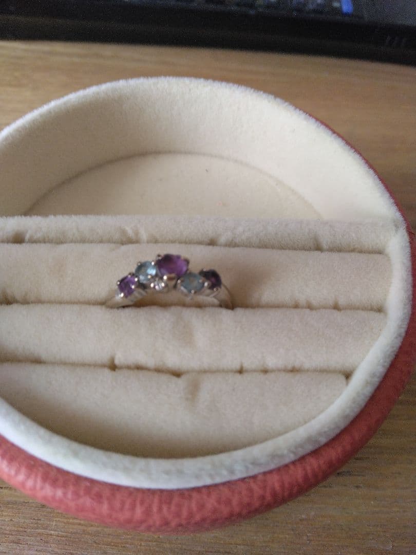 K18WGリング、K10WGネックレス2点