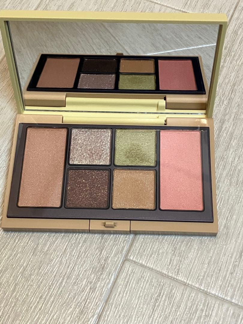 RMK ブロンズ ブリス エスケープ アイ & ブラッシュ パレット