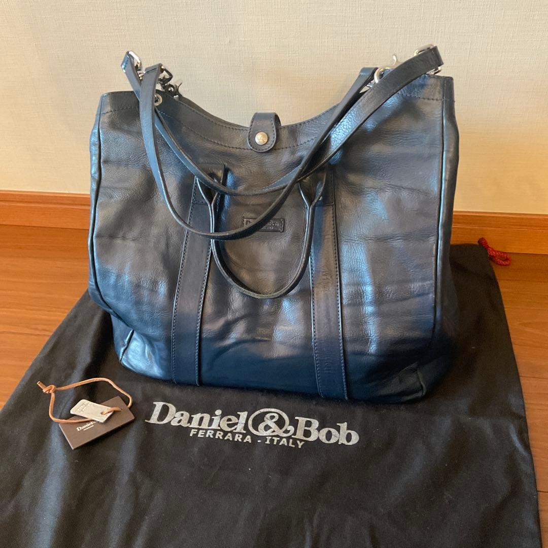 Daniel & Bob ネイビーレザートートバッグ