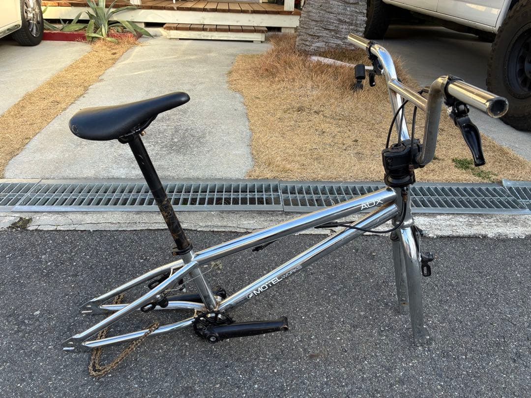 BMX MOTELWORKS AUX モーテルワークス MOTELWORKS モーテルワークス バイク 自転車 BMX 20inch AUX E