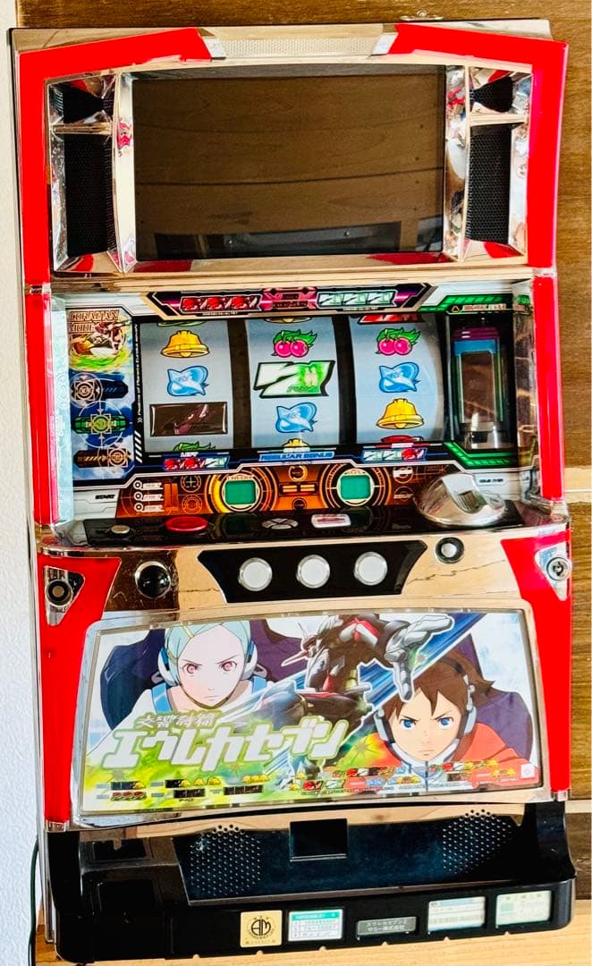 サミー 初代パチスロエウレカセブン実機　【必要機】