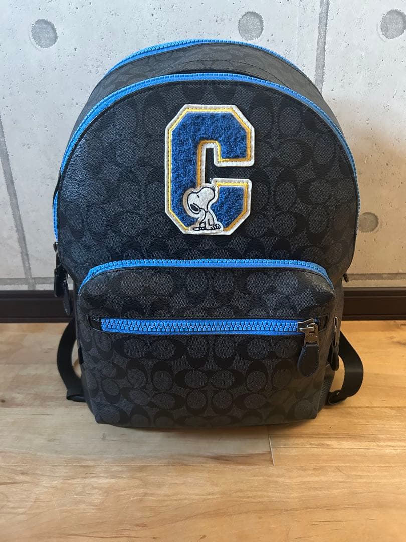 COACH スヌーピー刺繍リュック COACH x スヌーピー】○レア♪○ PEANUTS リュック パッチ (Coach