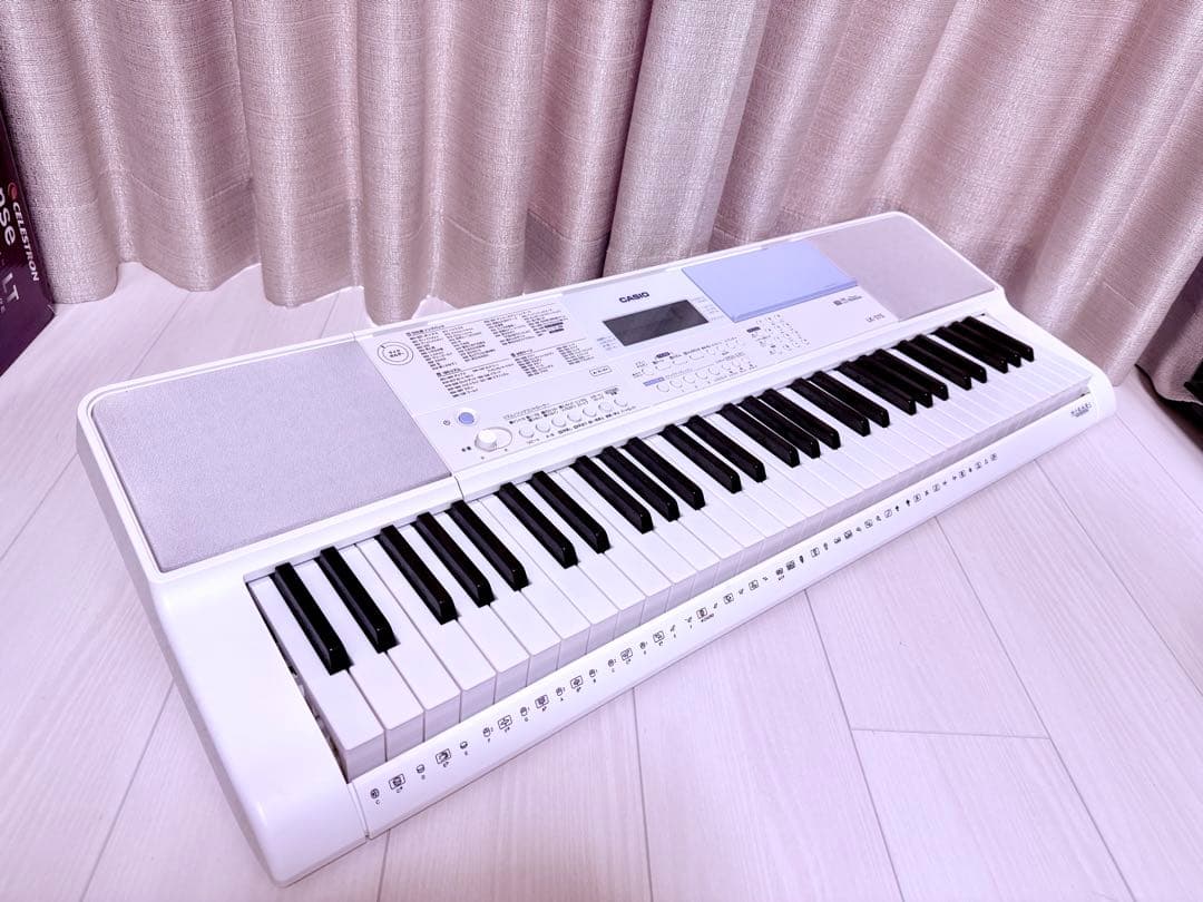 CASIO 電子ピアノ ホワイト 本体と付属品 LK-515 新製品 | カシオ キーボード LK-515 – ご予約受付中！｜島村楽器