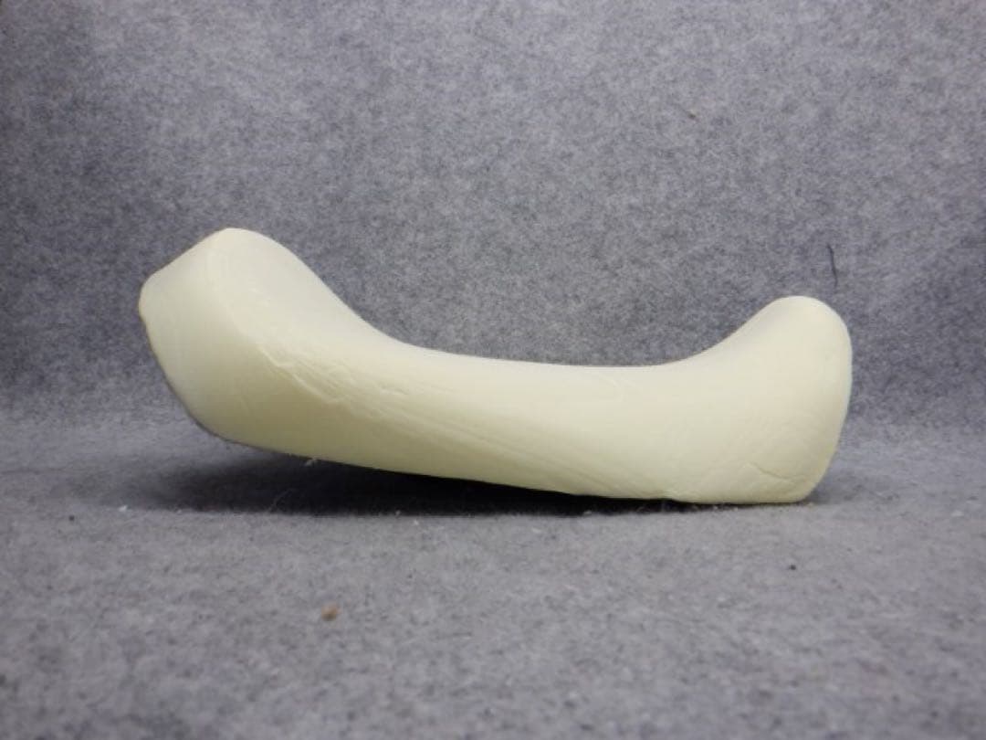 TRACER9GT+ 2024 用シート アンコ抜き加工+低反発+ゲル加工 - メルカリ