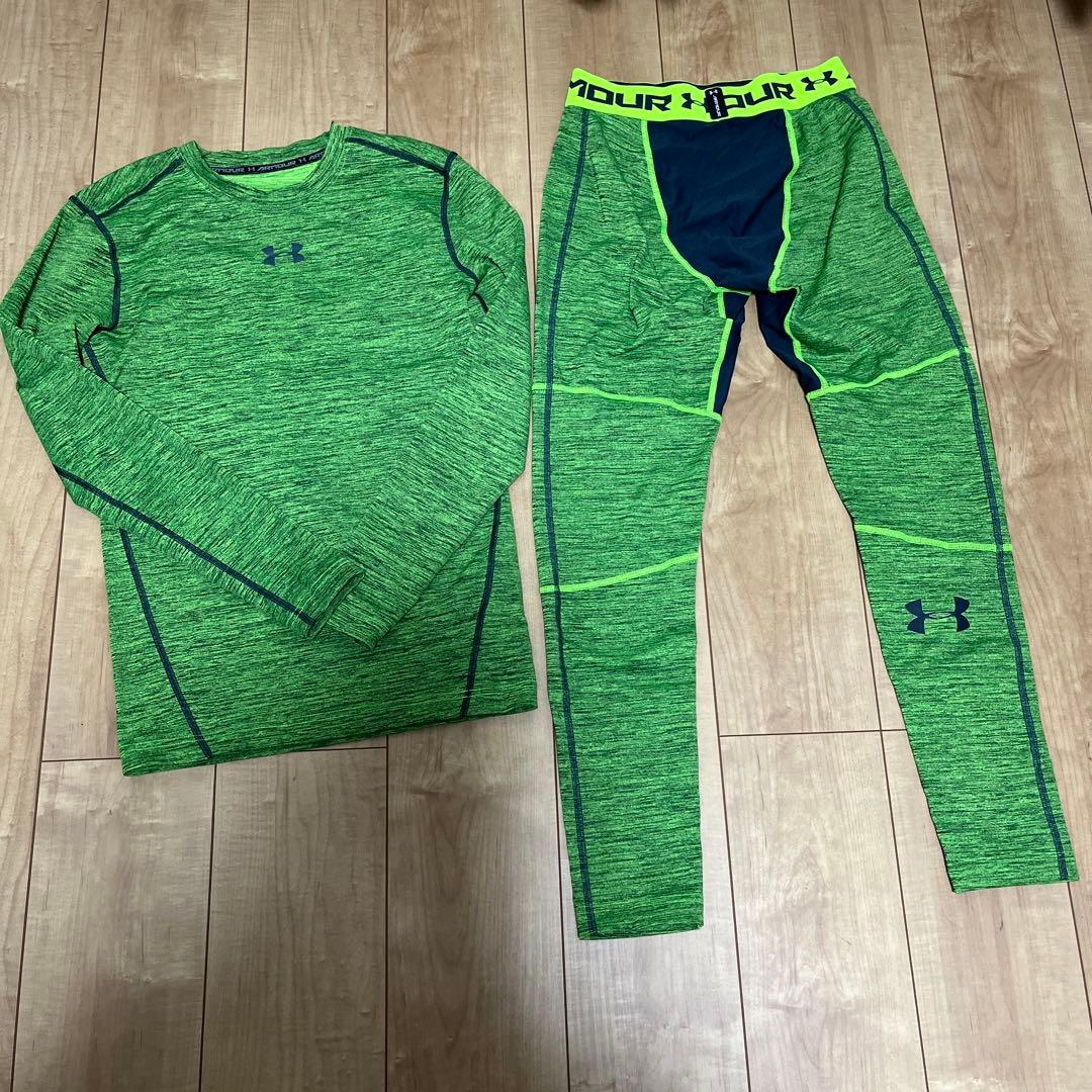 美品　アンダーアーマー　インナーセットアップ UNDER ARMOUR（アンダーアーマー） ジャージ メンズ 上下 ブランド