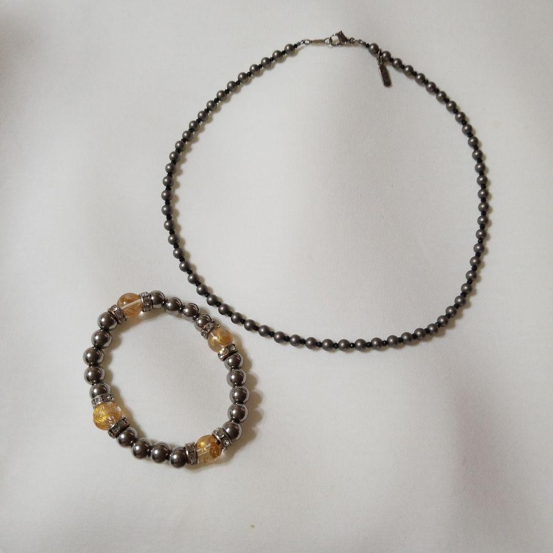 純チタン製品ネックレスと、ブレスレット