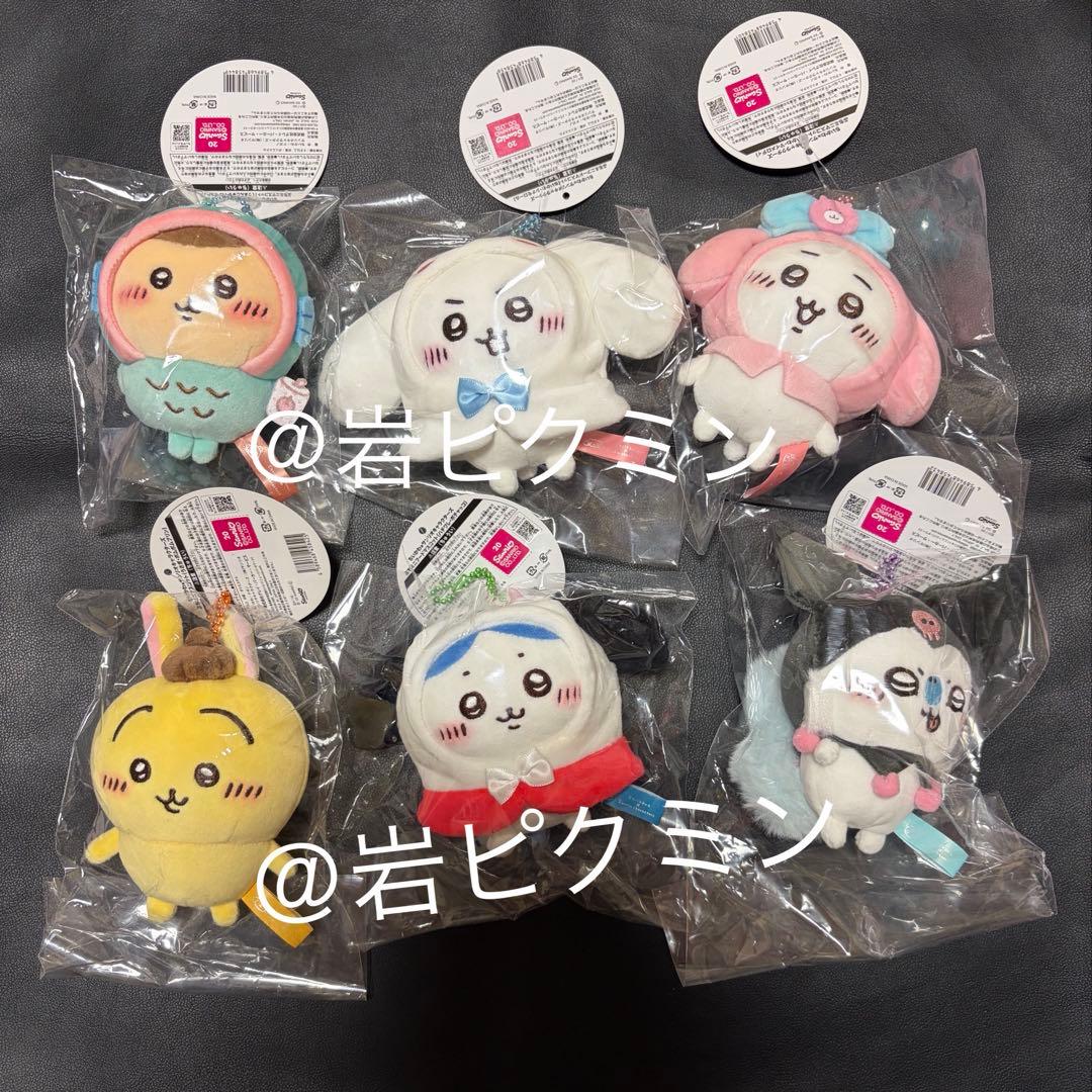 ちいかわ×サンリオマスコット　フードハチワレ　うさぎ　くりまんじゅう　モモンガ ちいかわフレンズ本日発売／ ／ お菓子売り場をチェックしてね