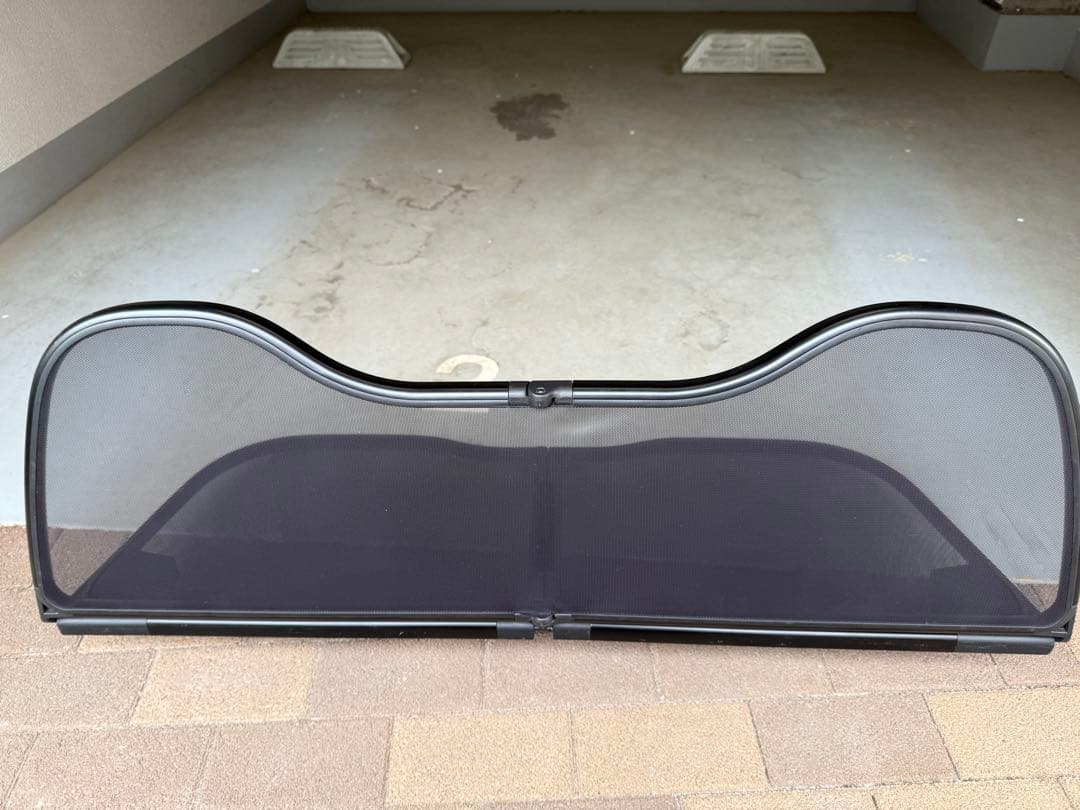 ニュービートルカブリオレ ウインドディフレクター ウインドストップ