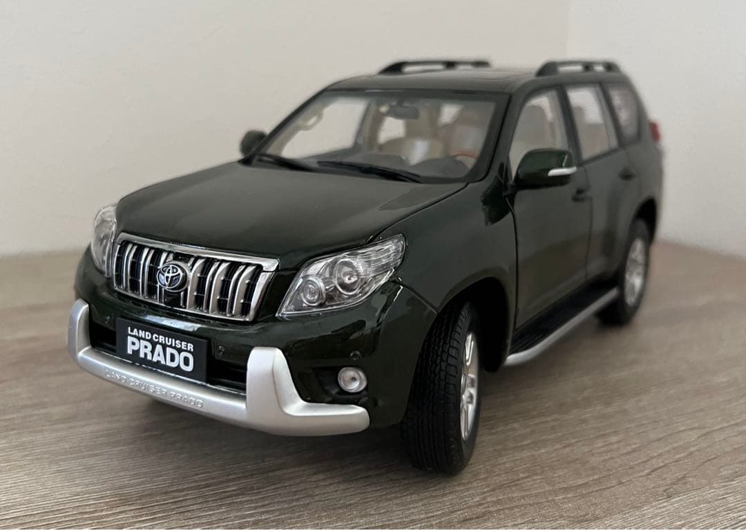 LAND CRUISER PRADO ランドクルーザー プラド 1/18