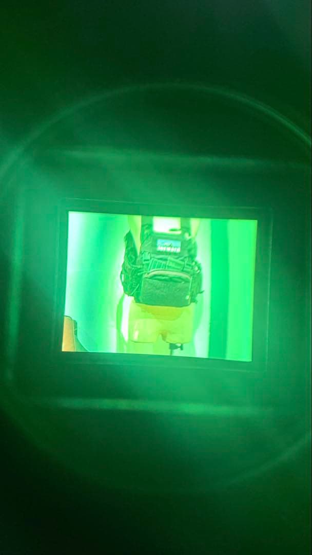 【small monster】PVS31 デジタルナイトビジョン　※訳アリ