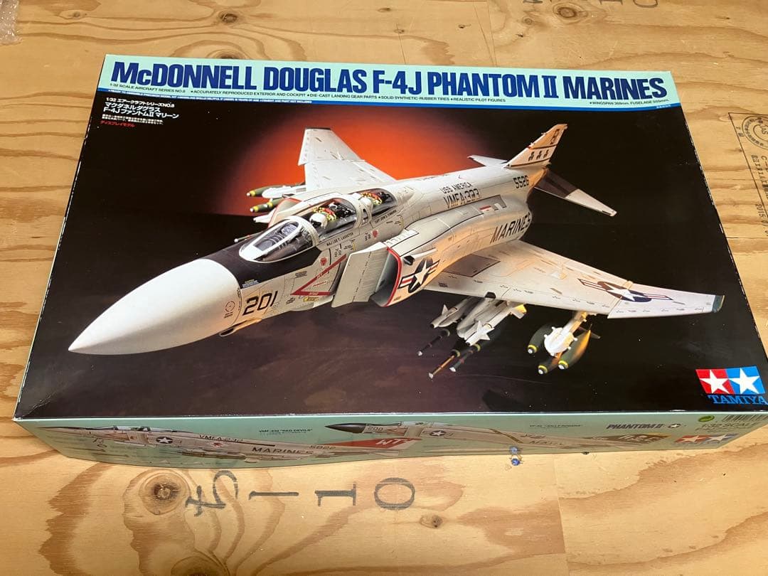 未使用　未組立　1/32 マクダネルダグラス　F-4Jファントムマリーン マクダネル・ダグラス F-4J ファントムII マリーン (プラモデル
