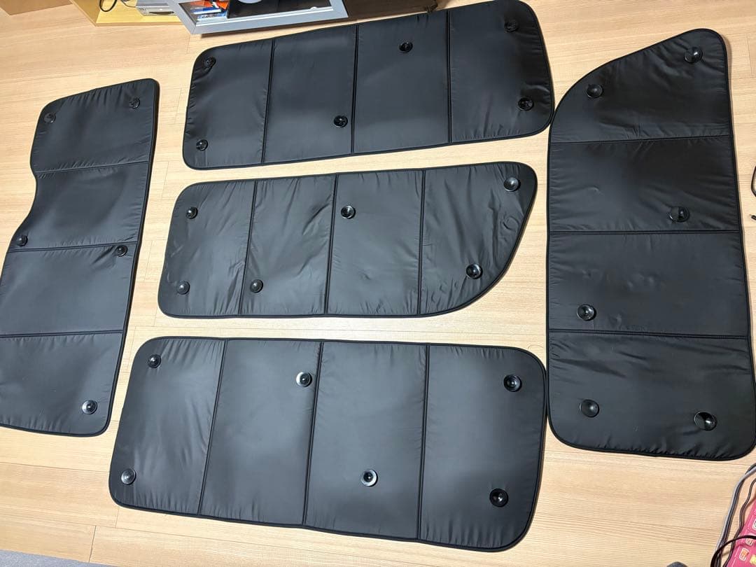 趣味職人　200 ハイエース　標準ボディ用　サンシェード　5枚　車中泊　美品