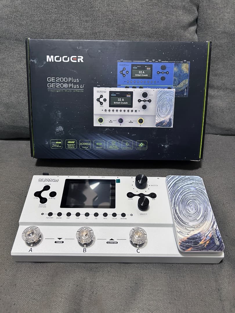 ひでくん【新品同様】 Mooer GE200 Plus