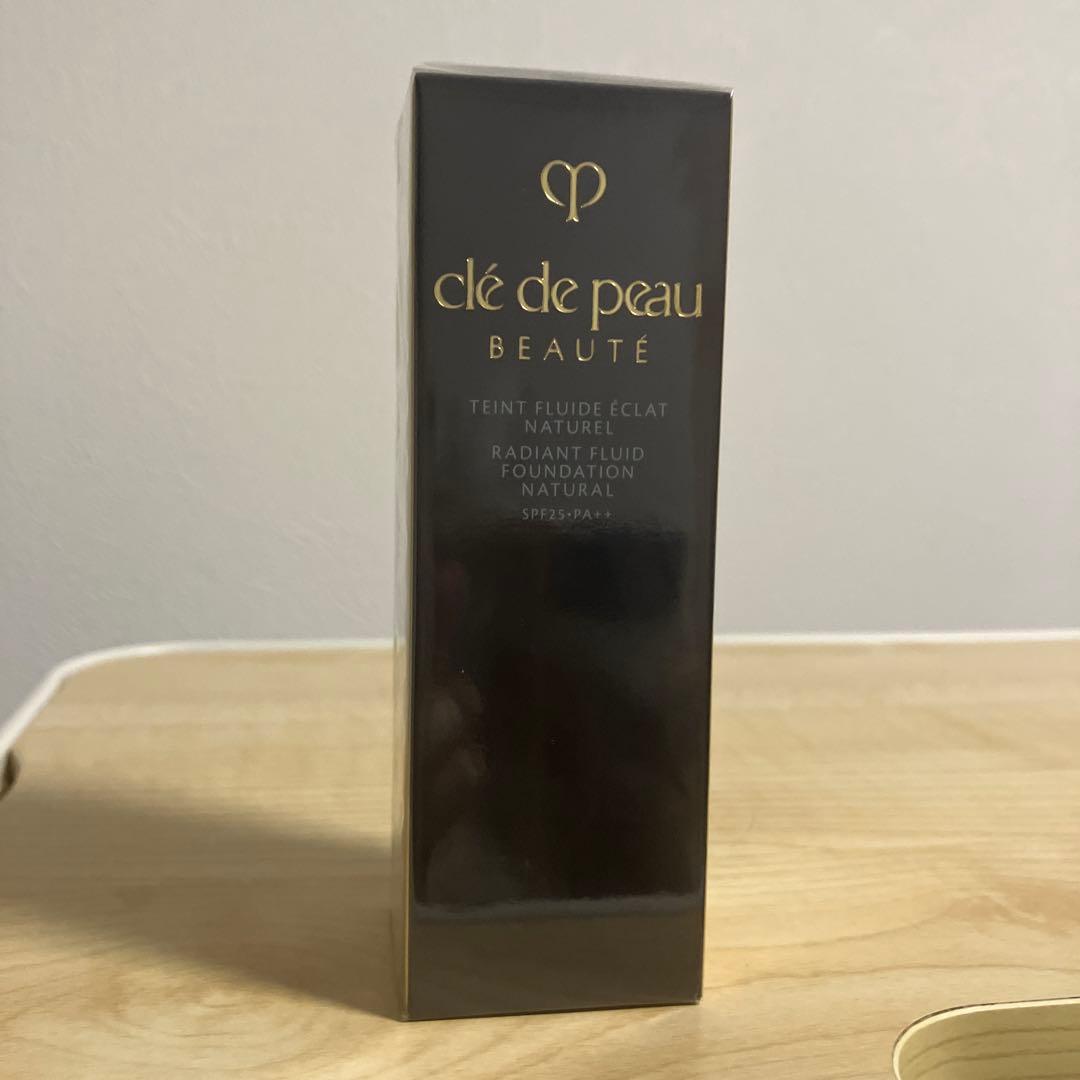 タンフリュイドエクラ　ナチュレル　クレドポーボーテ　正規品新品未開封