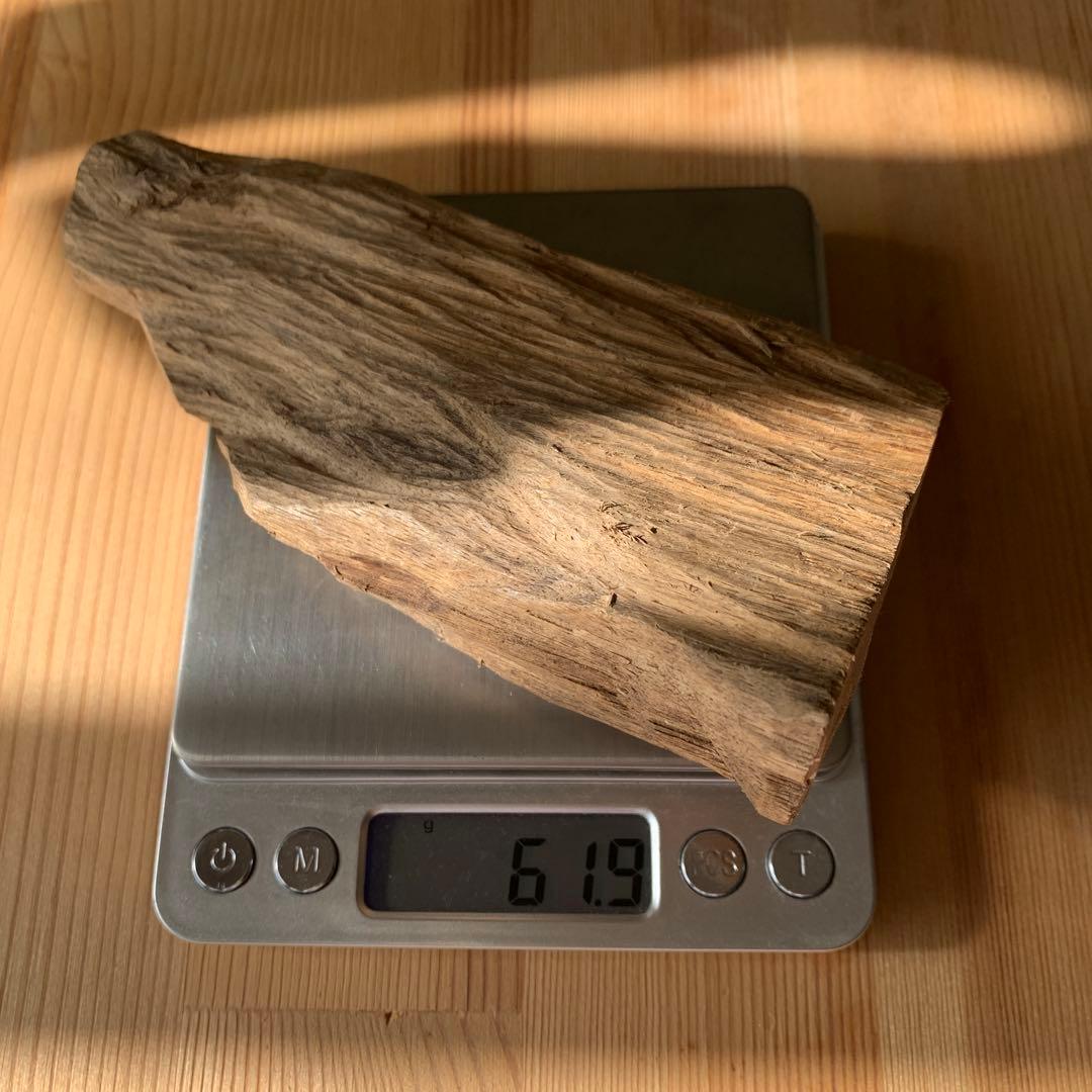 ◆おすすめ◆ボルネオ 香木 沈香　61.9g