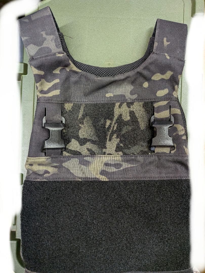 ferro concepts Slickster MOLLE ver（MCBK）