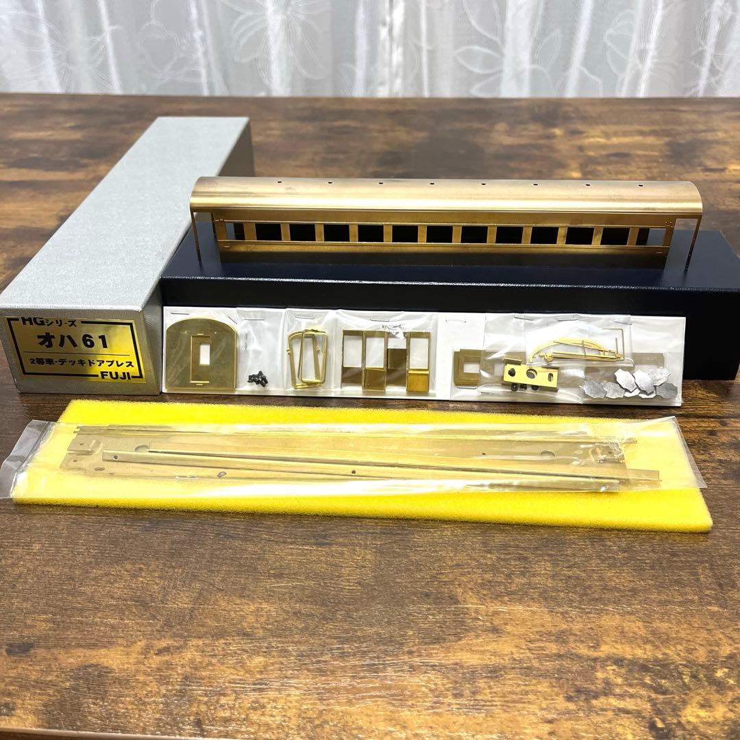フジモデル／★HGシリーズ★オハ61 (2等車・デッキドアプレス) オハ61客車（青色） 6両セット | 鉄道模型店 Models IMON