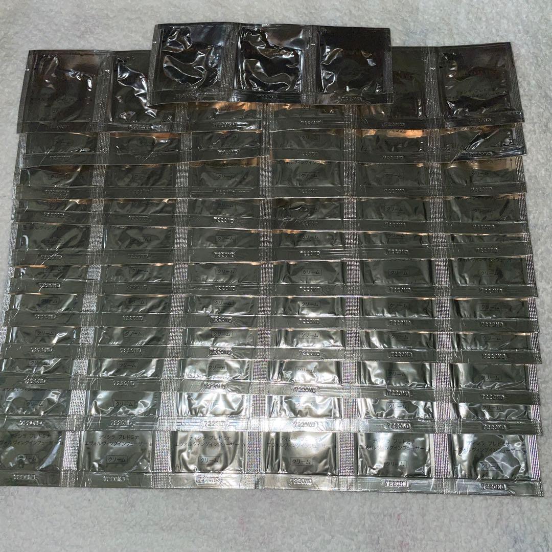 ディシラ プレドミナ　エヴォルヴィングインフューザー　a クリーム