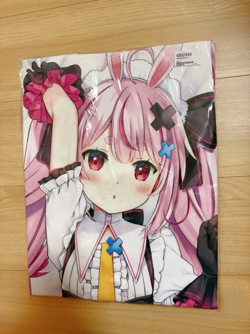 希少　新品　抱き枕カバー 兎鞠まり　なつめえり　C100 いちごさいず　A&J製